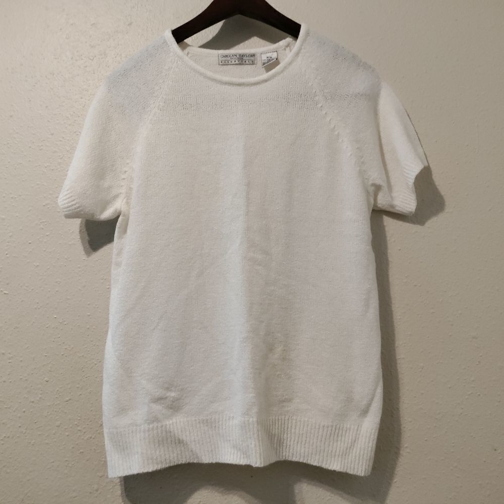 Carolyn Taylor White short sleeved sweater
